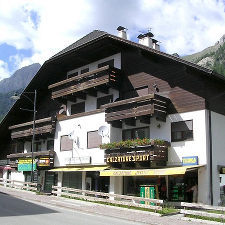 Ferienwohnung La Casa Duron Campitello di Fassa Exterior foto