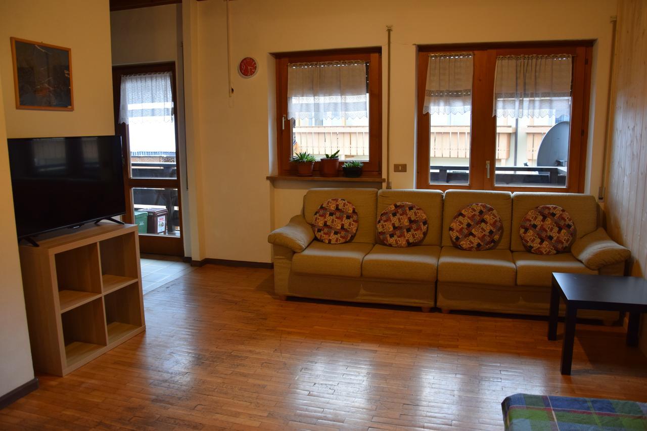 Ferienwohnung La Casa Duron Campitello di Fassa Exterior foto